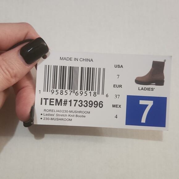 Dolce Vita Orelia Stretch Knit Boots - Size 7W - Picture 6 of 7